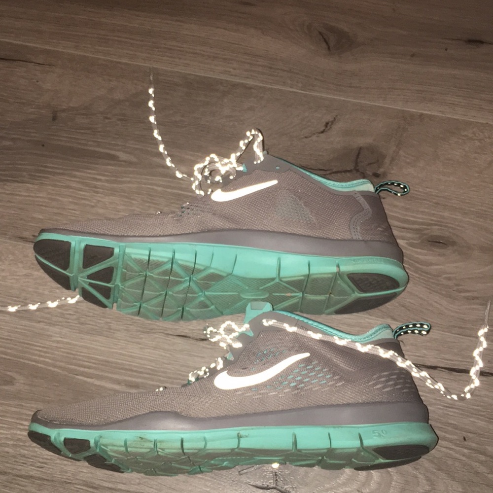 🔊 Nike Free 5.0 🔊 - Picture 2 of 6